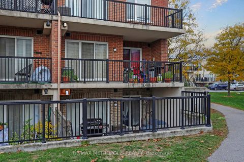 Photo 32 at 2025 - 3043 Finch Avenue W, Humbermede, Toronto