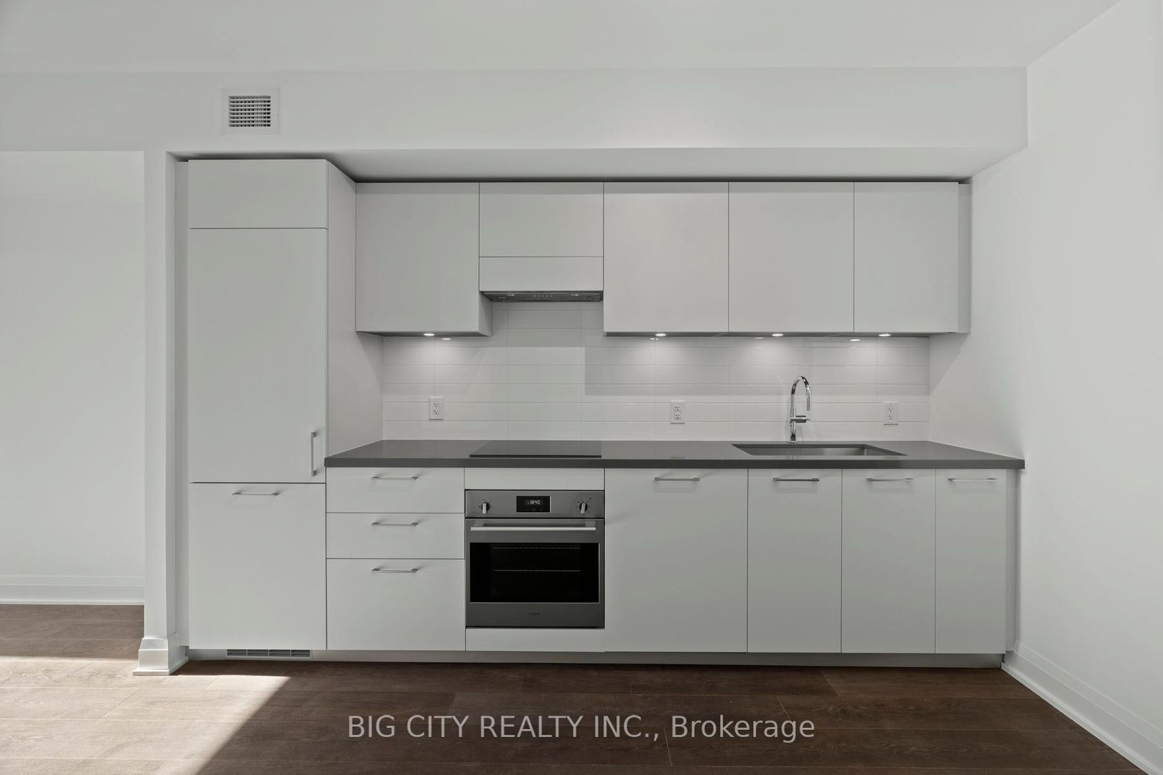 Photo 6 at 328 - 33 Frederick Todd Way, Thorncliffe Park, Toronto Photo 6 at 328 - 33 Frederick Todd Way, Thorncliffe Park, Toronto