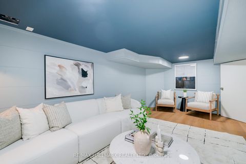 Photo 19 at 153 Heath Street E, Moore Park, Toronto