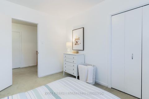 Photo 18 at 120 Rockford Road, Branson, Toronto