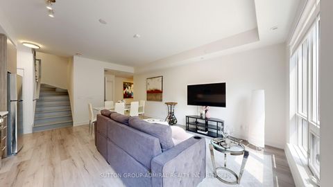 Photo 11 at TH20 - 851 Sheppard Avenue W, Bathurst Manor, Toronto