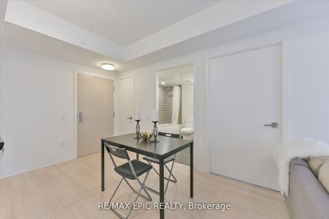 Photo 11 at 622 - 500 Wilson Avenue, Clanton Park, Toronto