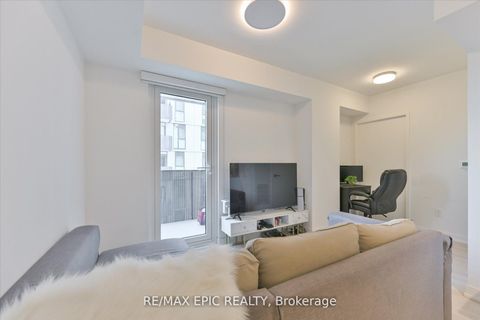 Photo 14 at 622 - 500 Wilson Avenue, Clanton Park, Toronto