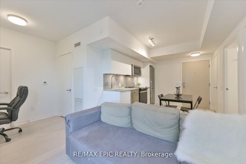 Photo 15 at 622 - 500 Wilson Avenue, Clanton Park, Toronto