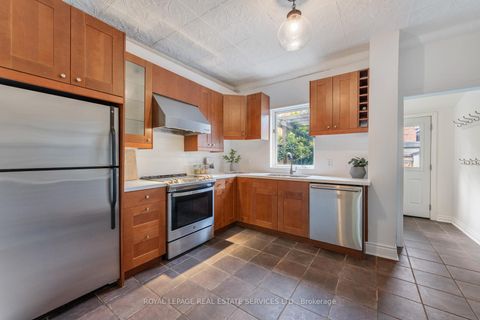 Photo 13 at 466 Beresford Avenue, Bloor West Village, Toronto