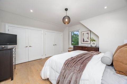 Photo 20 at 28 Touraine Avenue, Clanton Park, Toronto