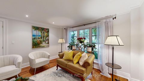 Photo 7 at 12 Chipstead Road, Don Mills, Toronto