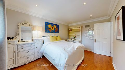 Photo 32 at 12 Chipstead Road, Don Mills, Toronto