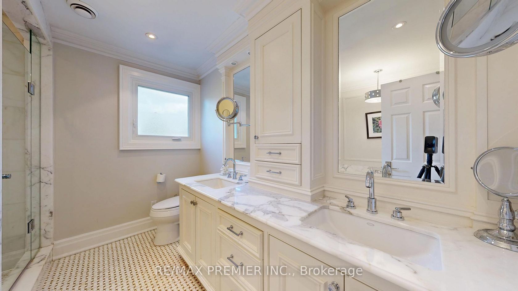 Photo 34 at 12 Chipstead Road, Don Mills, Toronto Photo 34 at 12 Chipstead Road, Don Mills, Toronto