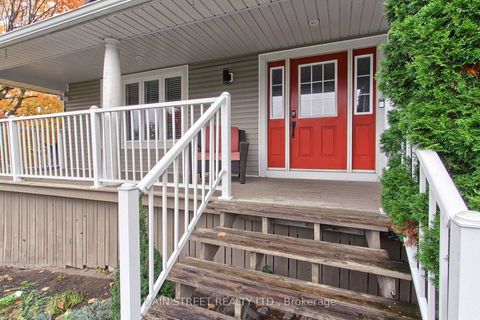 Photo 2 at 276 Crawford Street, Ardagh, Barrie