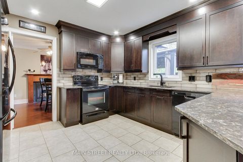 Photo 7 at 276 Crawford Street, Ardagh, Barrie