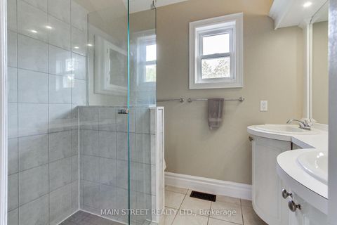 Photo 16 at 276 Crawford Street, Ardagh, Barrie