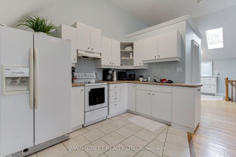 Photo 30 at 276 Crawford Street, Ardagh, Barrie