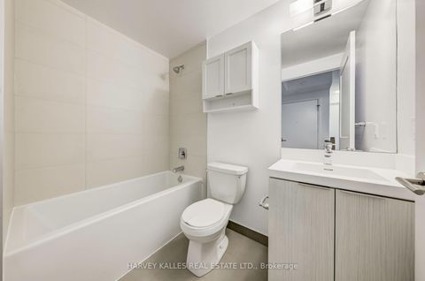 Photo 13 at TH110 - 25 Holly Street, Mount Pleasant West, Toronto