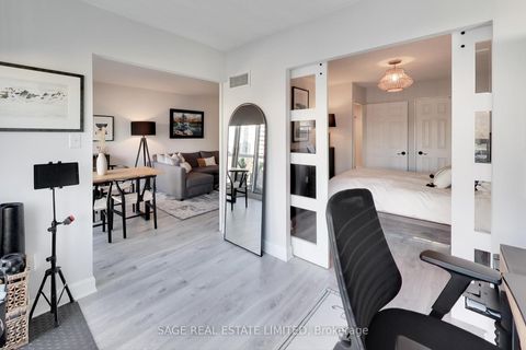 Photo 20 at 610 - 225 Merton Street, Mount Pleasant West, Toronto