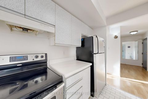 Photo 21 at 413 - 330 Mccowan Road, Eglinton East, Toronto