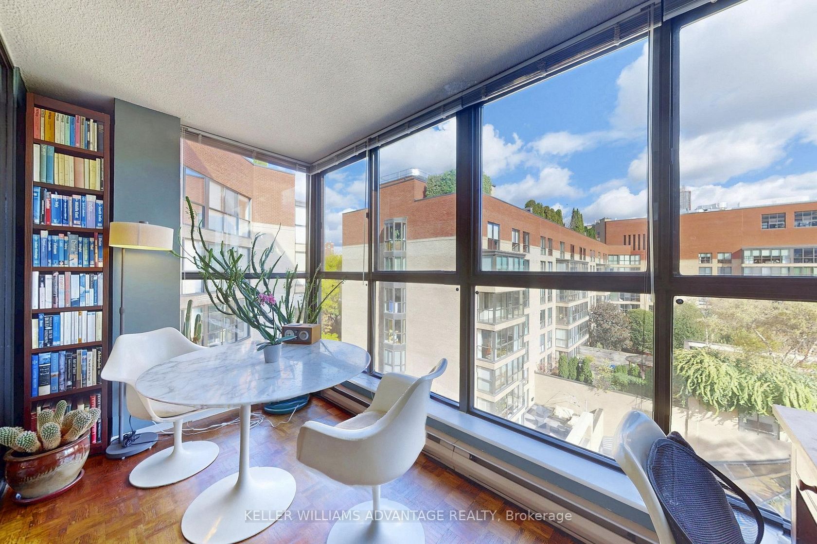 Photo 17 at 713 - 35 Church Street, Yonge Corridor, Toronto Photo 17 at 713 - 35 Church Street, Yonge Corridor, Toronto