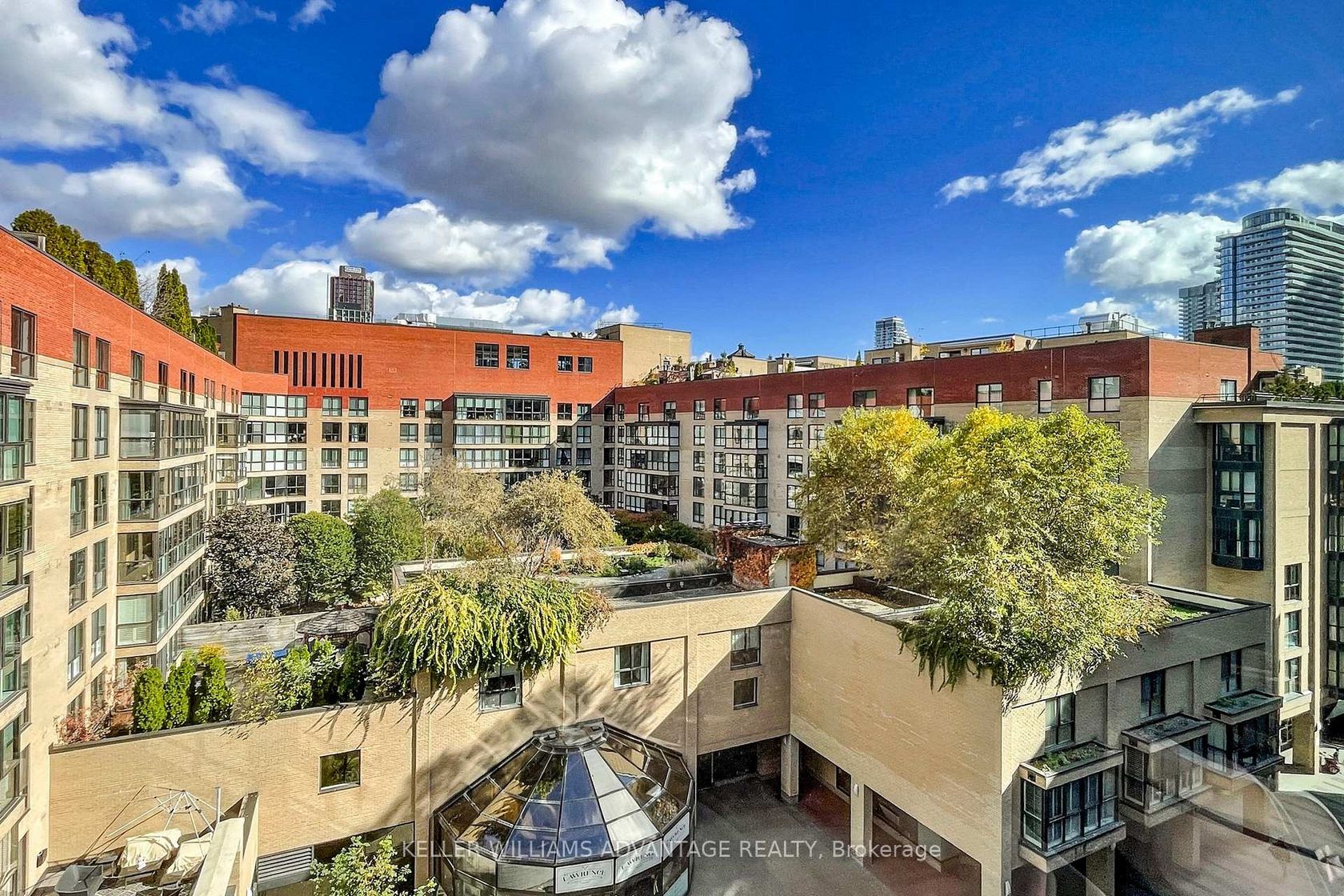 Photo 23 at 713 - 35 Church Street, Yonge Corridor, Toronto Photo 23 at 713 - 35 Church Street, Yonge Corridor, Toronto