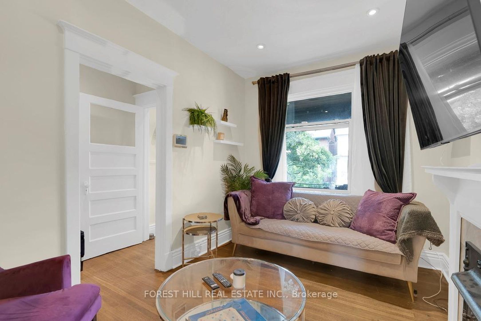 Photo 6 at 169 Rushton Road, Wychwood, Toronto Photo 6 at 169 Rushton Road, Wychwood, Toronto