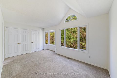 Photo 17 at 5 - 2065 Sixth Line, RO River Oaks, Oakville