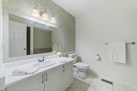 Photo 19 at 5 - 2065 Sixth Line, RO River Oaks, Oakville