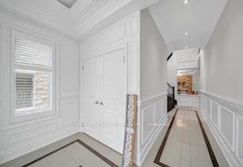 Photo 4 at 19 Madoc Place, Vellore Village, Vaughan