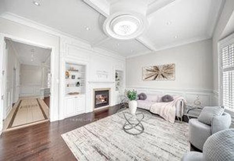 Photo 15 at 19 Madoc Place, Vellore Village, Vaughan