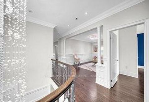 Photo 31 at 19 Madoc Place, Vellore Village, Vaughan