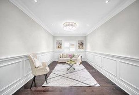 Photo 32 at 19 Madoc Place, Vellore Village, Vaughan