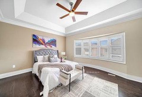 Photo 34 at 19 Madoc Place, Vellore Village, Vaughan