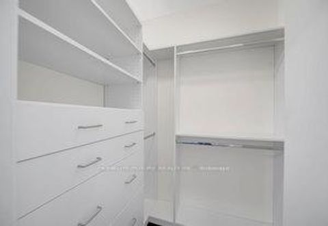 Photo 41 at 19 Madoc Place, Vellore Village, Vaughan