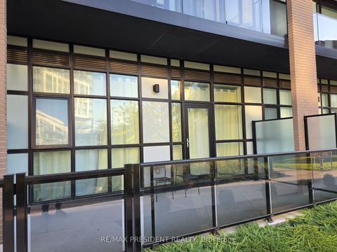 Photo 15 at 112 - 60 George Butchart Drive, CFB, Toronto