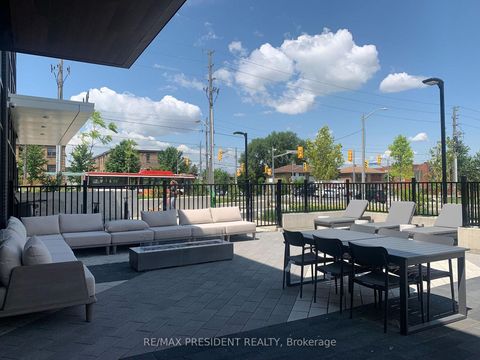 Photo 34 at 112 - 60 George Butchart Drive, CFB, Toronto