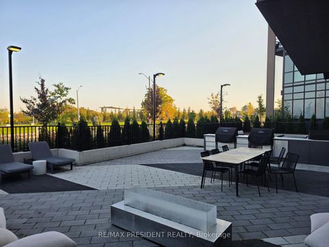 Photo 35 at 112 - 60 George Butchart Drive, CFB, Toronto