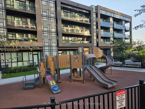 Photo 37 at 112 - 60 George Butchart Drive, CFB, Toronto