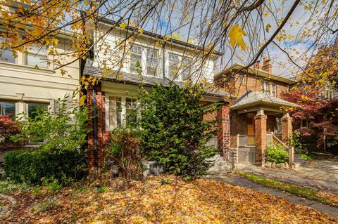 Photo 2 at 156 Brookdale Avenue, Lawrence Park North, Toronto