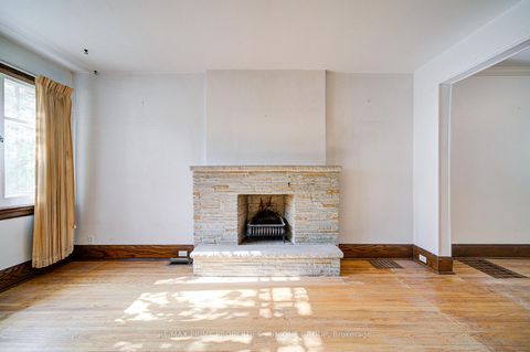 Photo 6 at 156 Brookdale Avenue, Lawrence Park North, Toronto