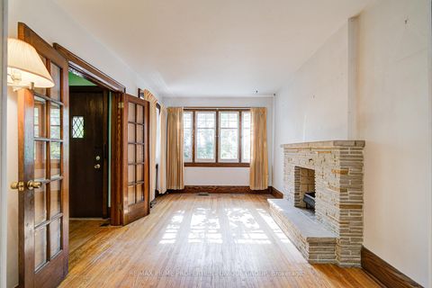 Photo 7 at 156 Brookdale Avenue, Lawrence Park North, Toronto