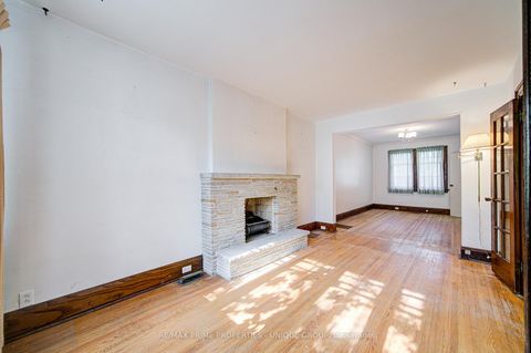 Photo 11 at 156 Brookdale Avenue, Lawrence Park North, Toronto