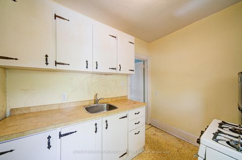 Photo 22 at 156 Brookdale Avenue, Lawrence Park North, Toronto