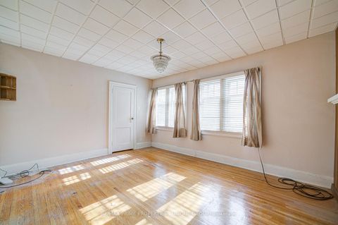 Photo 25 at 156 Brookdale Avenue, Lawrence Park North, Toronto