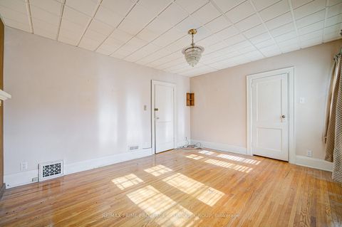 Photo 26 at 156 Brookdale Avenue, Lawrence Park North, Toronto