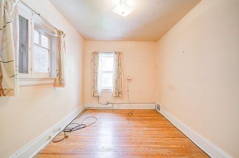 Photo 30 at 156 Brookdale Avenue, Lawrence Park North, Toronto