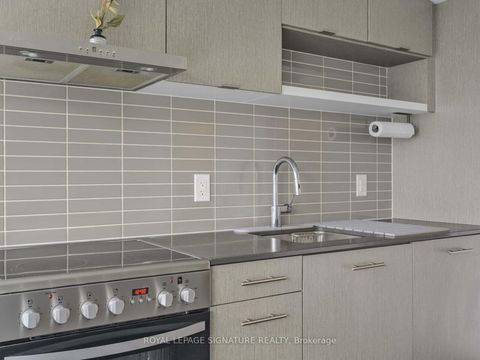 Photo 5 at 1007 - 365 Church Street, Yonge Corridor, Toronto