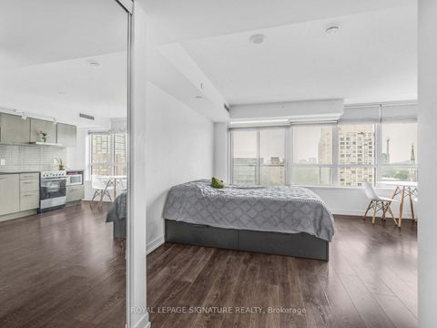 Photo 9 at 1007 - 365 Church Street, Yonge Corridor, Toronto