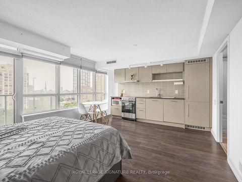 Photo 11 at 1007 - 365 Church Street, Yonge Corridor, Toronto Photo 11 at 1007 - 365 Church Street, Yonge Corridor, Toronto