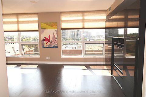 Photo 5 at 608 - 18 Harding Boulevard, Harding, Richmond Hill