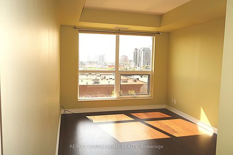 Photo 11 at 608 - 18 Harding Boulevard, Harding, Richmond Hill