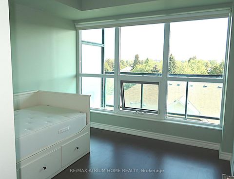 Photo 14 at 608 - 18 Harding Boulevard, Harding, Richmond Hill