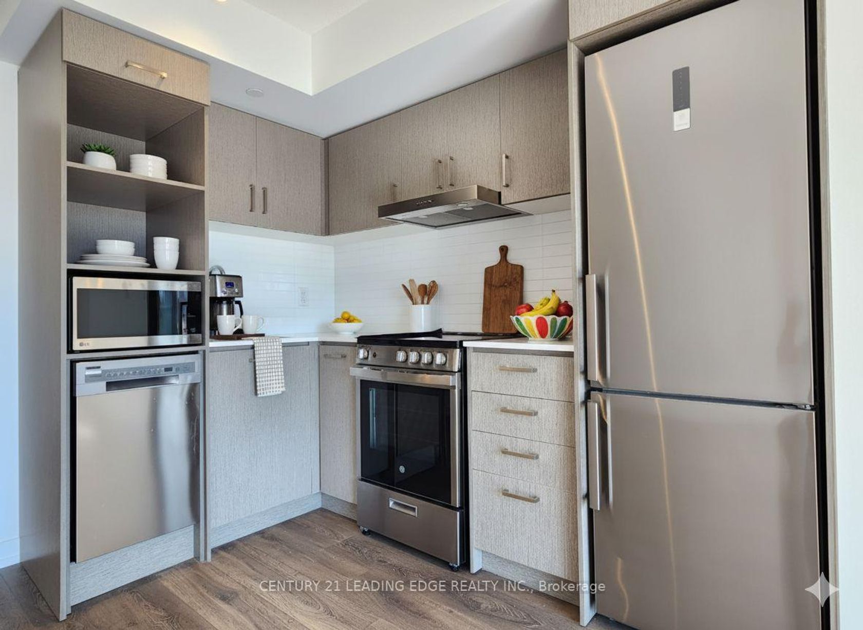 Photo 4 at 701 - 219 Dundas Street E, Yonge Corridor, Toronto Photo 4 at 701 - 219 Dundas Street E, Yonge Corridor, Toronto